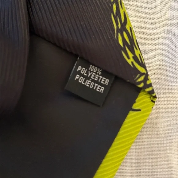 The Grinch holiday necktie - Picture 5 of 5